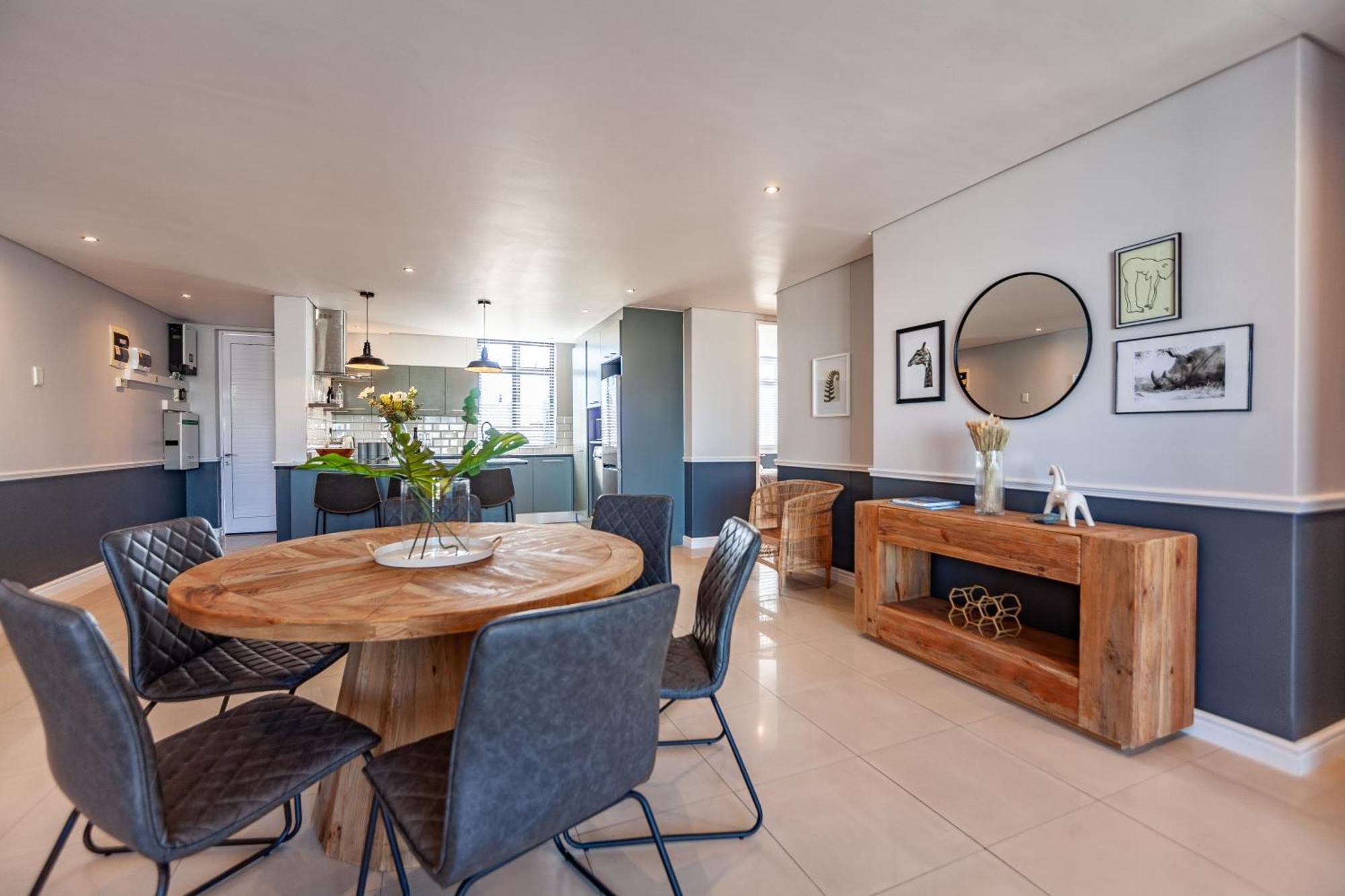 Stylishly Decorated Beachfront W Inverter, 202 Eden Apartment *